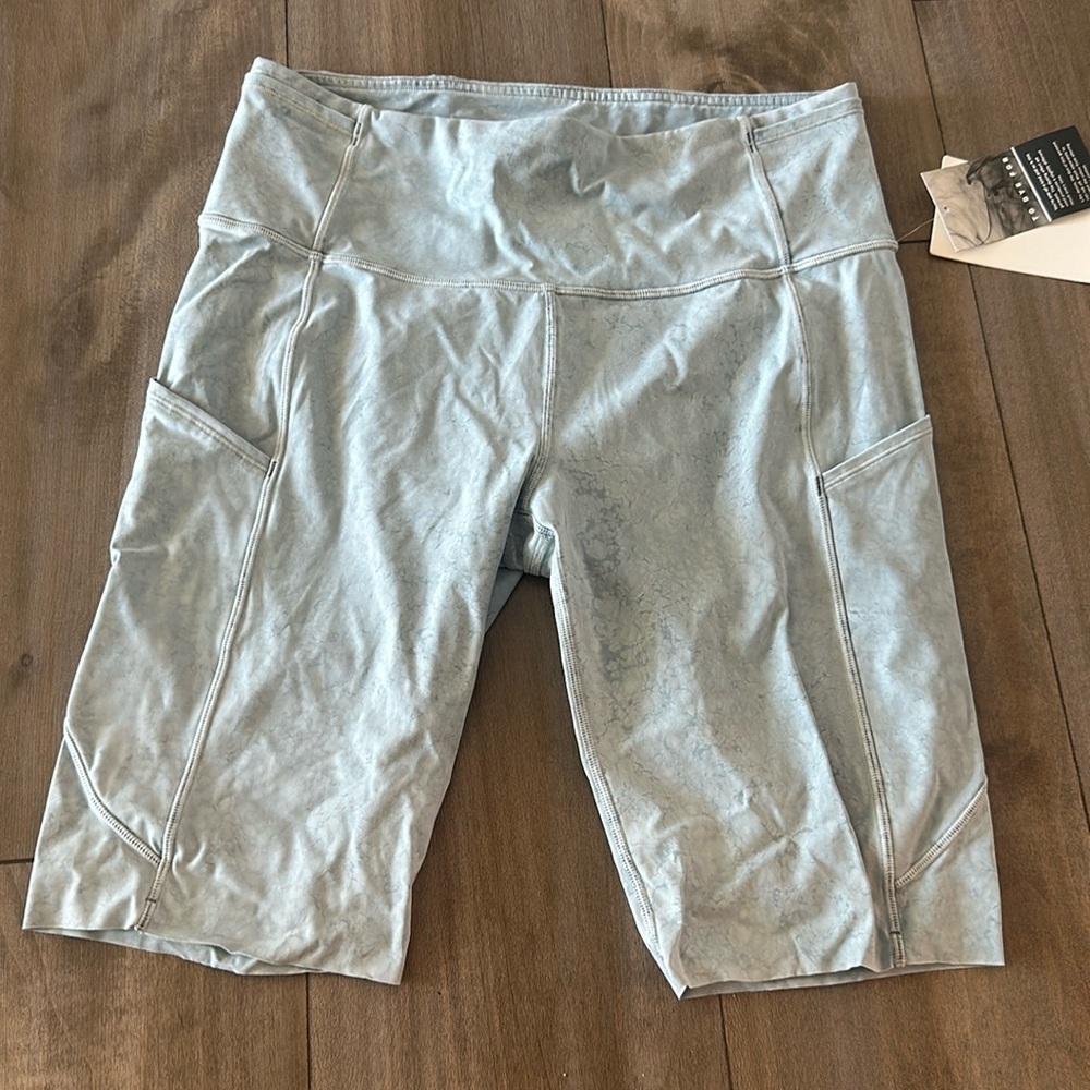 Lululemon biker shorts